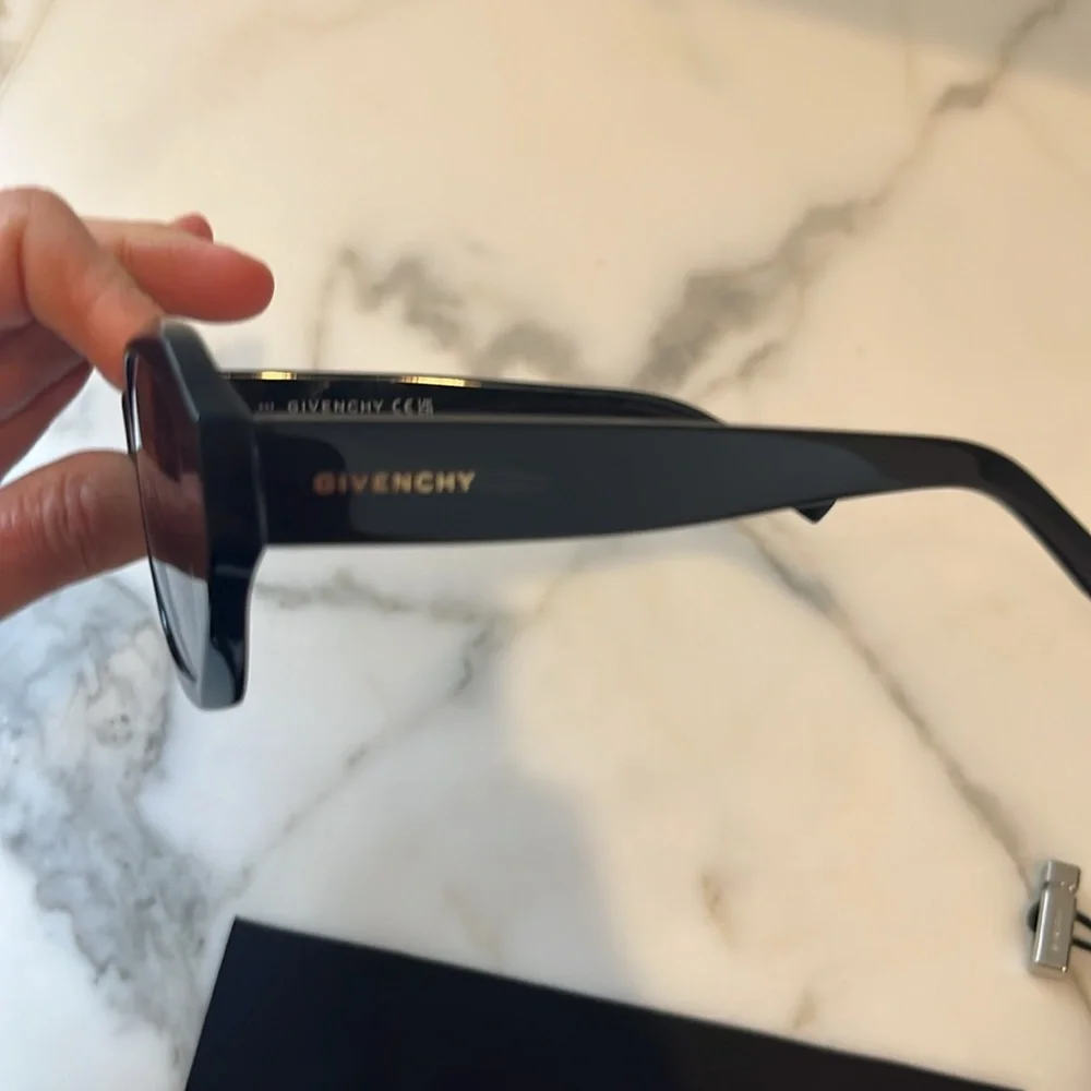 Givenchy GVDay 55MM Round Sunglasses
